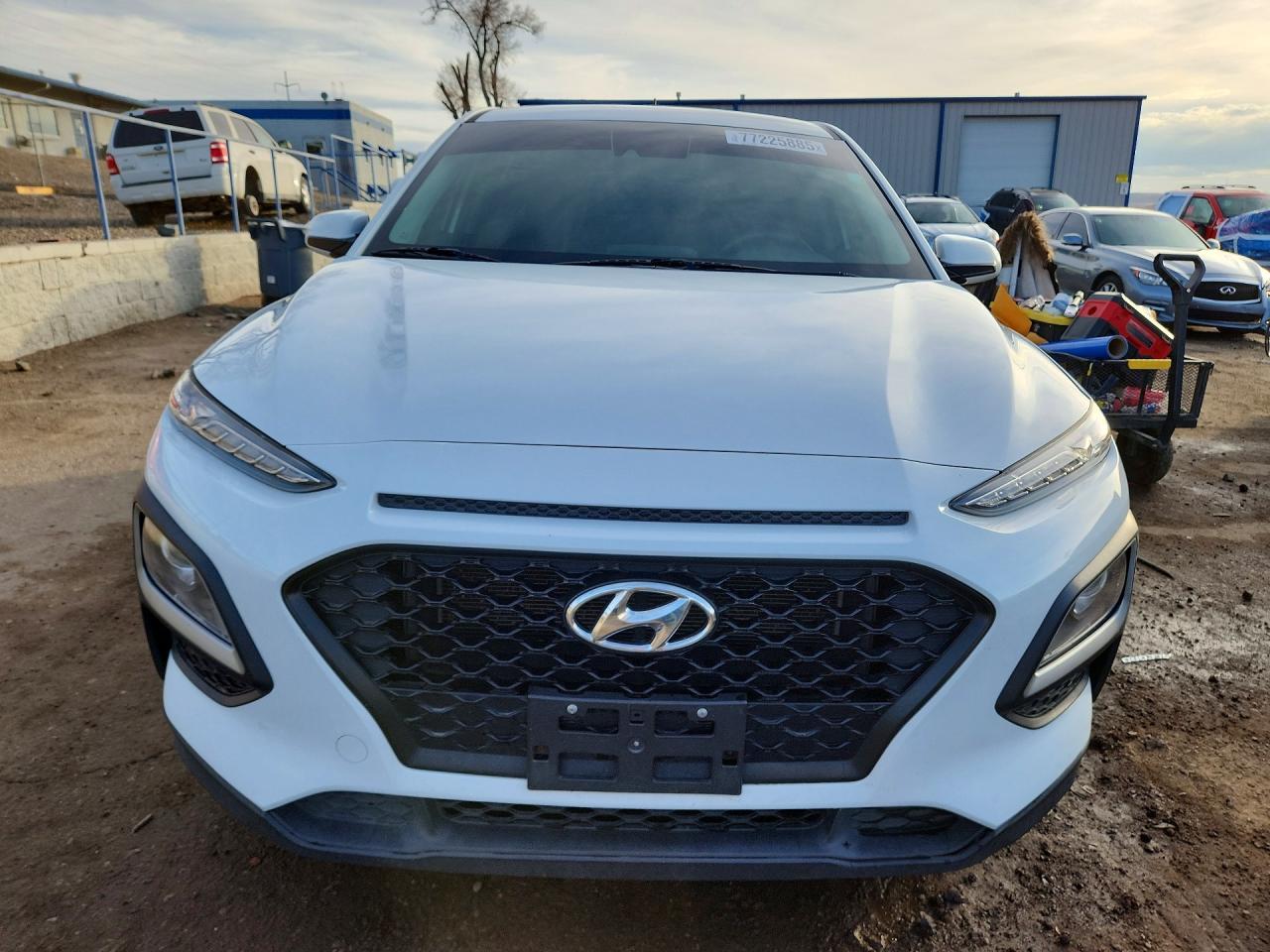 2020 HYUNDAI KONA SE photo 5