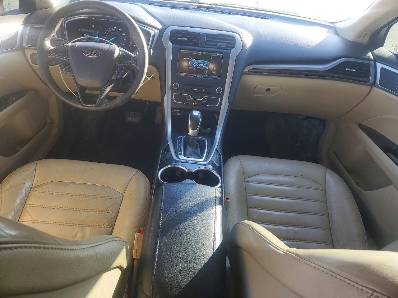 2016 FORD FUSION SE photo 15