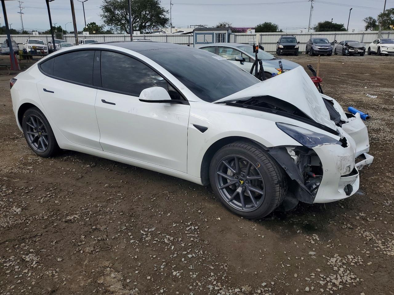 2022 TESLA MODEL 3 photo 10