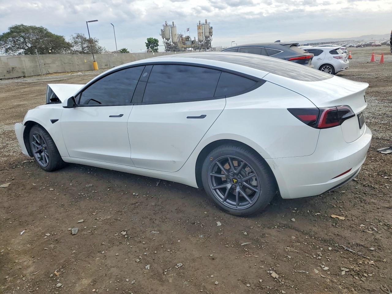 2022 TESLA MODEL 3 photo 4