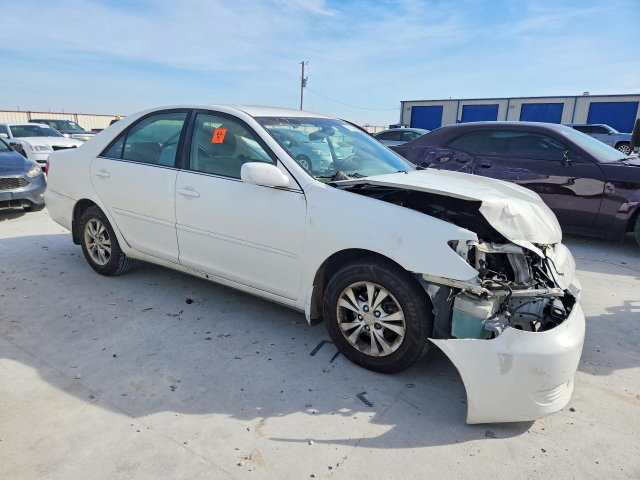 2006 TOYOTA CAMRY LE photo 10