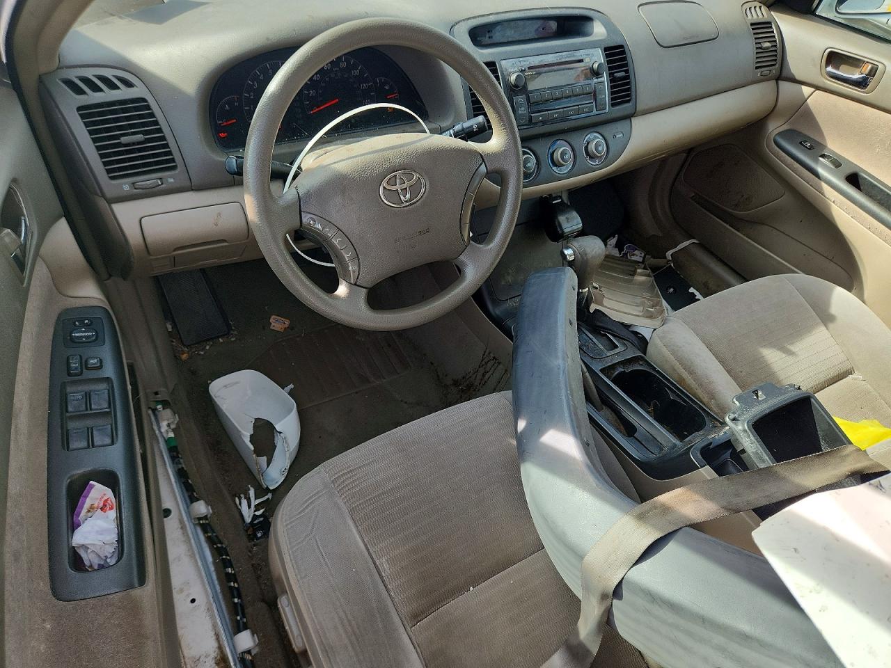 2006 TOYOTA CAMRY LE photo 22