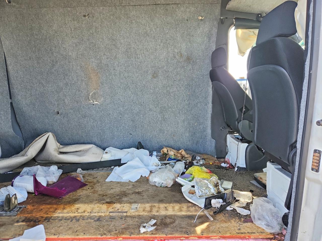 2019 MERCEDES BENZ SPRINTER 2500 DELIVERY VAN photo 19