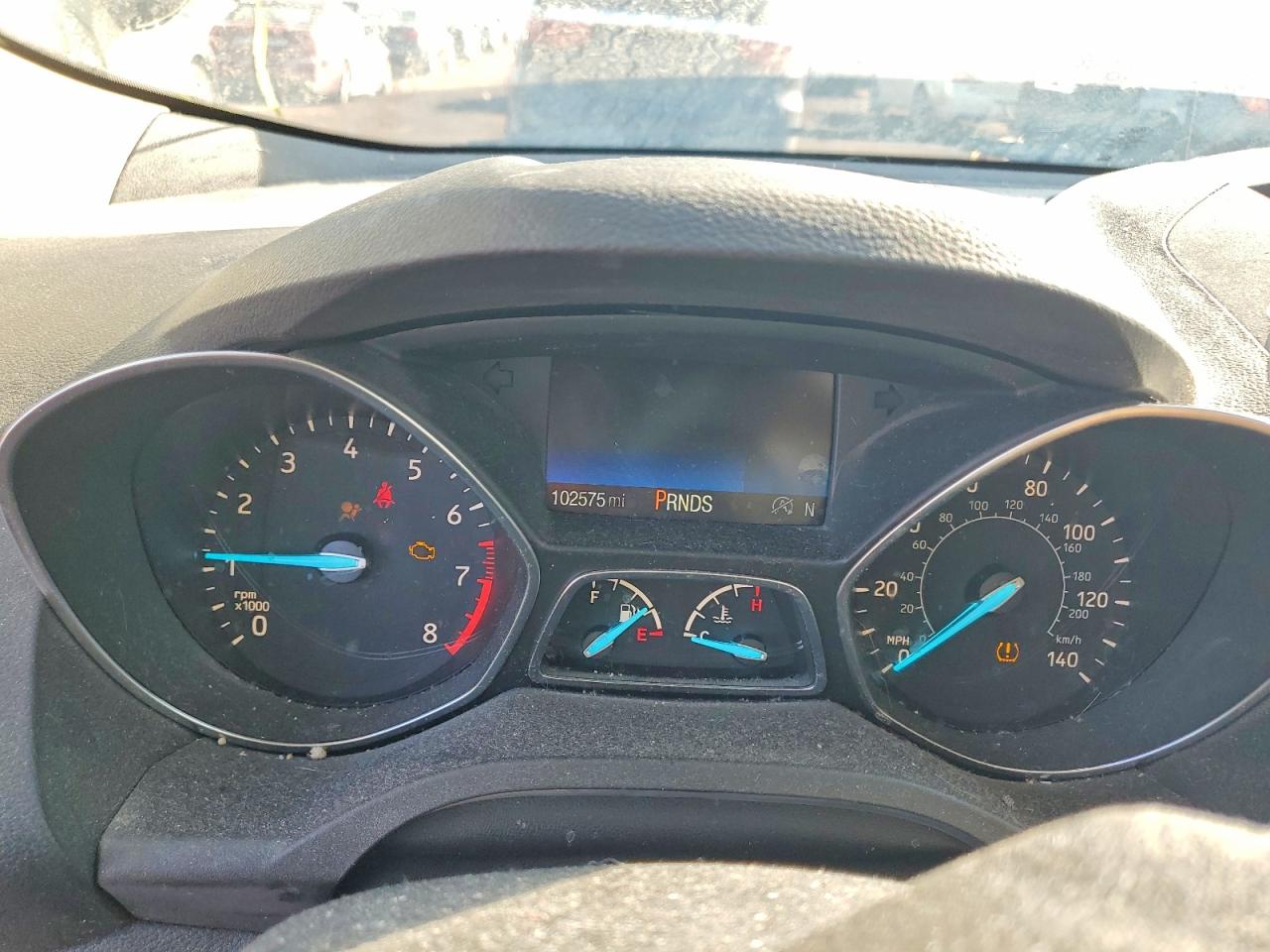 2017 FORD ESCAPE SE photo 25