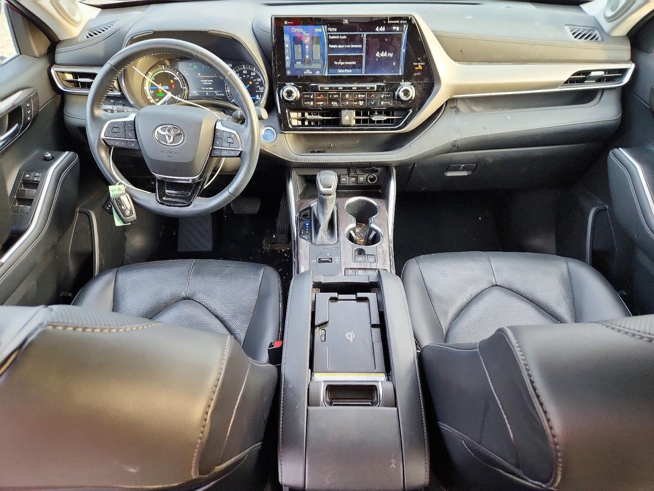 2021 TOYOTA HIGHLANDER HYBRID photo 8