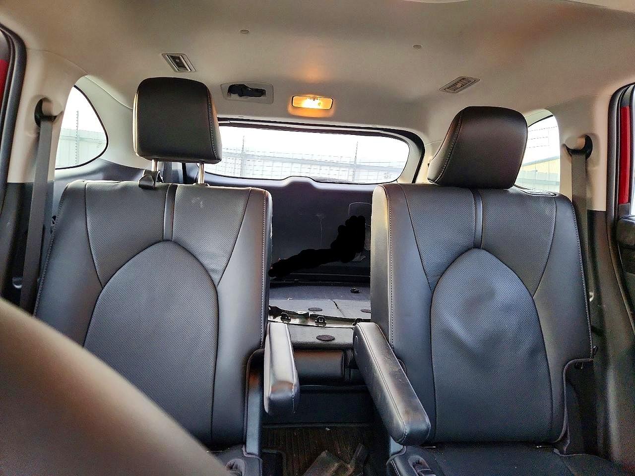 2021 TOYOTA HIGHLANDER HYBRID photo 10