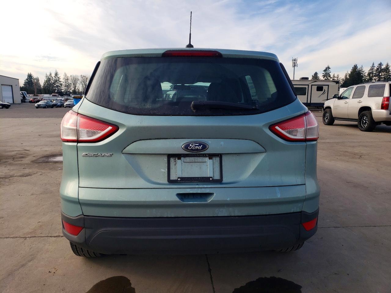 2013 FORD ESCAPE S photo 6