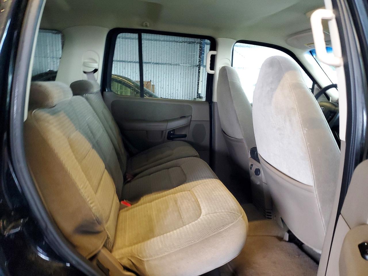 2002 FORD EXPLORER XLT photo 31