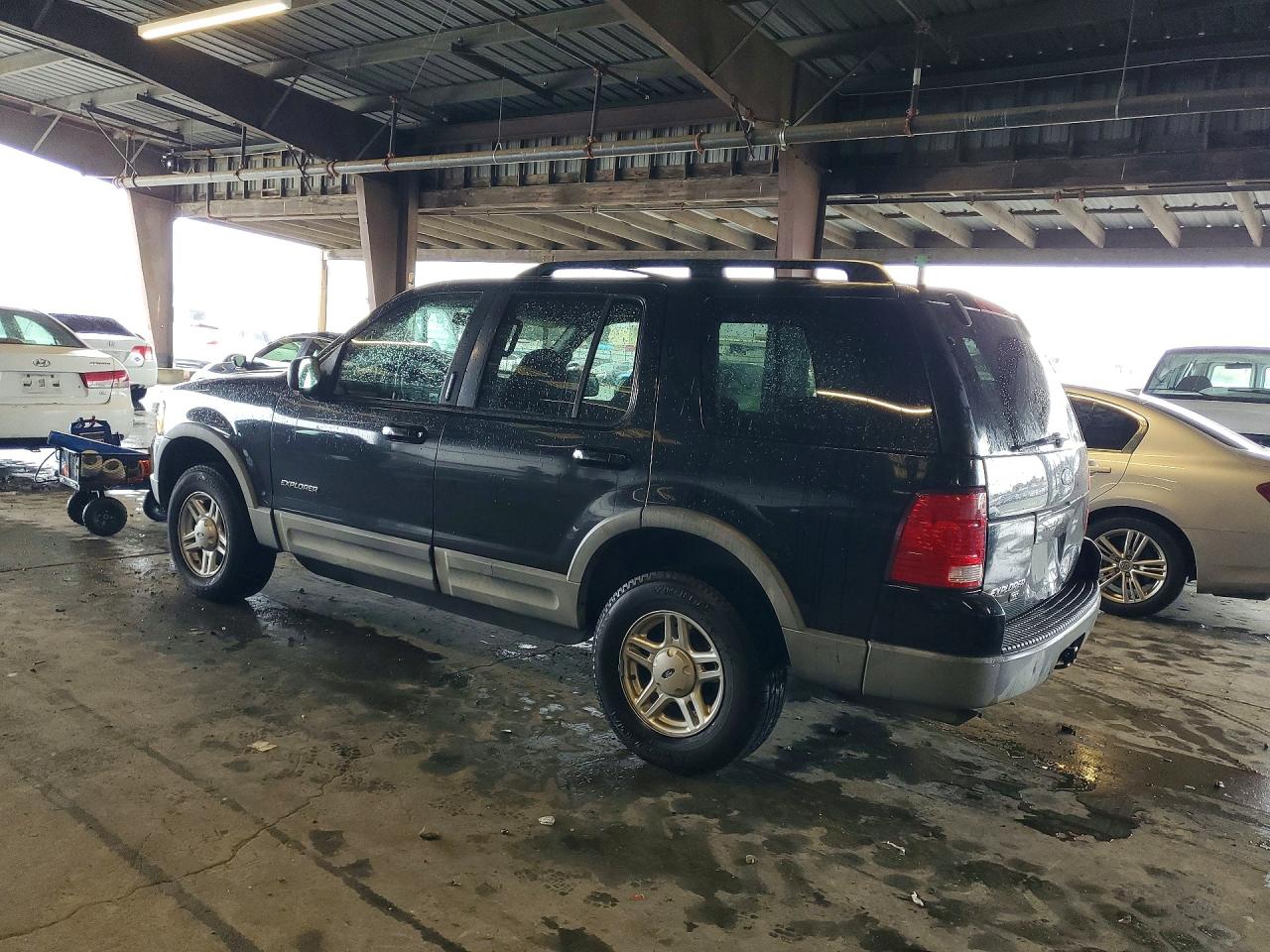 2002 FORD EXPLORER XLT photo 4