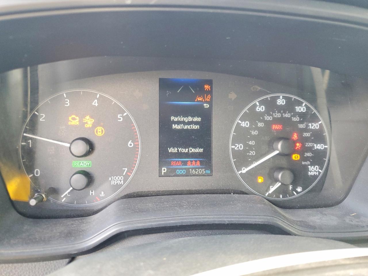 2024 TOYOTA COROLLA LE photo 17