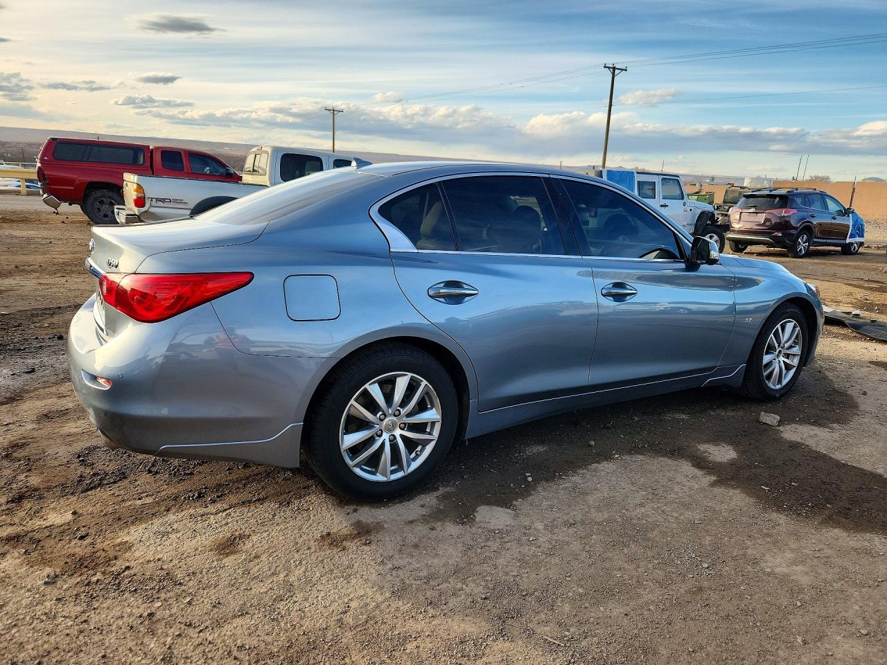 2015 INFINITI Q50 PREMIUM photo 5