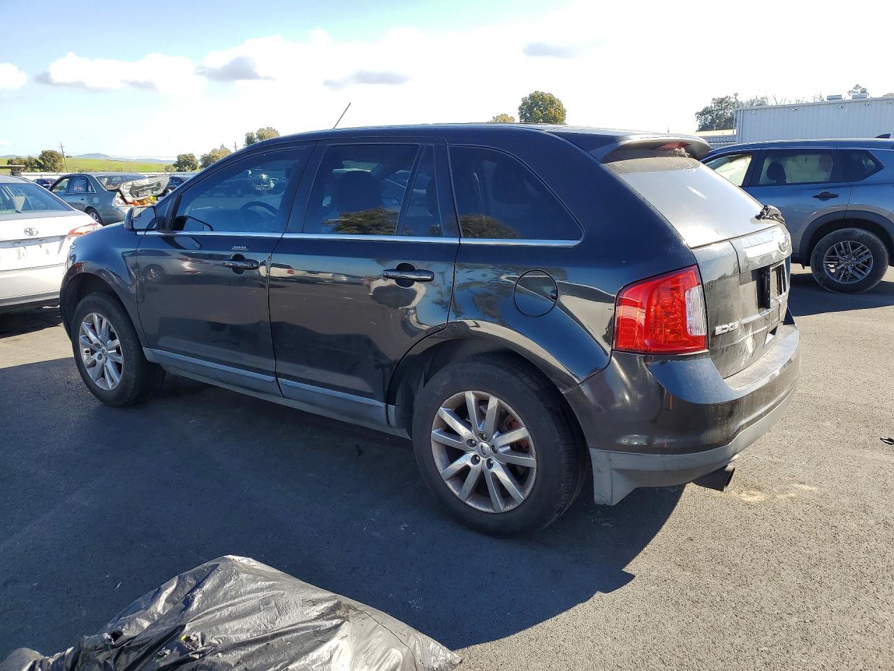 2013 FORD EDGE LIMITED photo 2