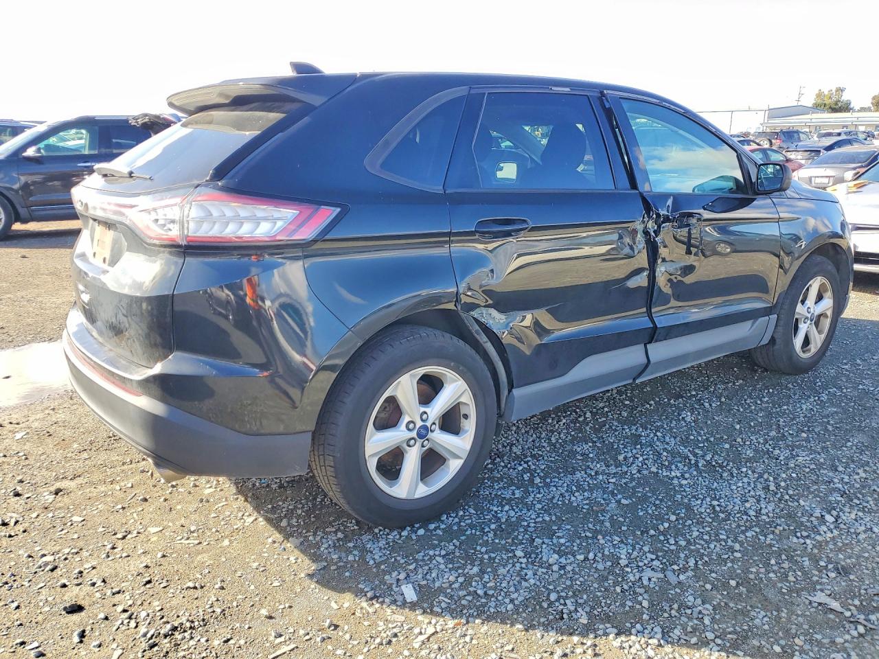 2015 FORD EDGE SE photo 5