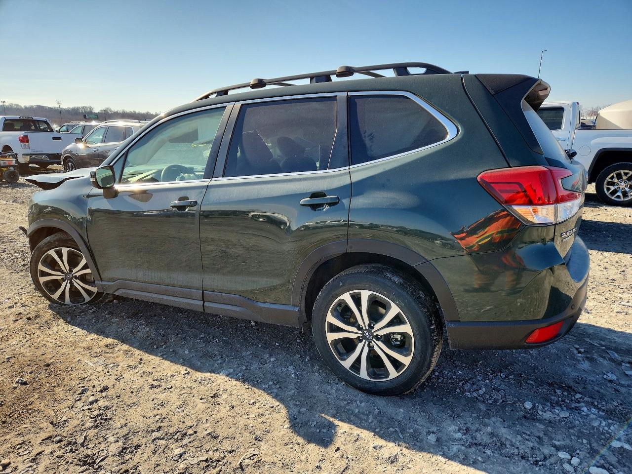 2024 SUBARU FORESTER LIMITED photo 2