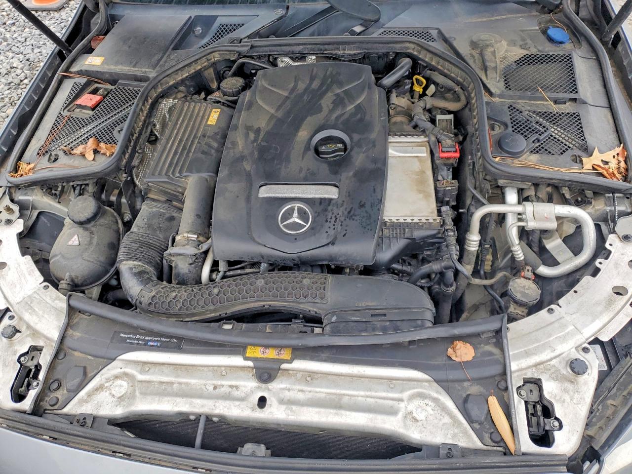 2015 MERCEDES-BENZ C 300 photo 31