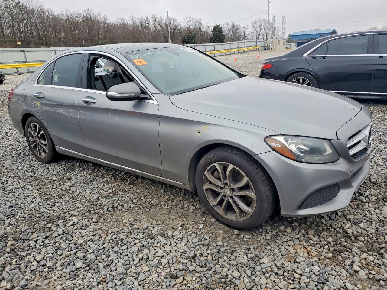 2015 MERCEDES-BENZ C 300 photo 10