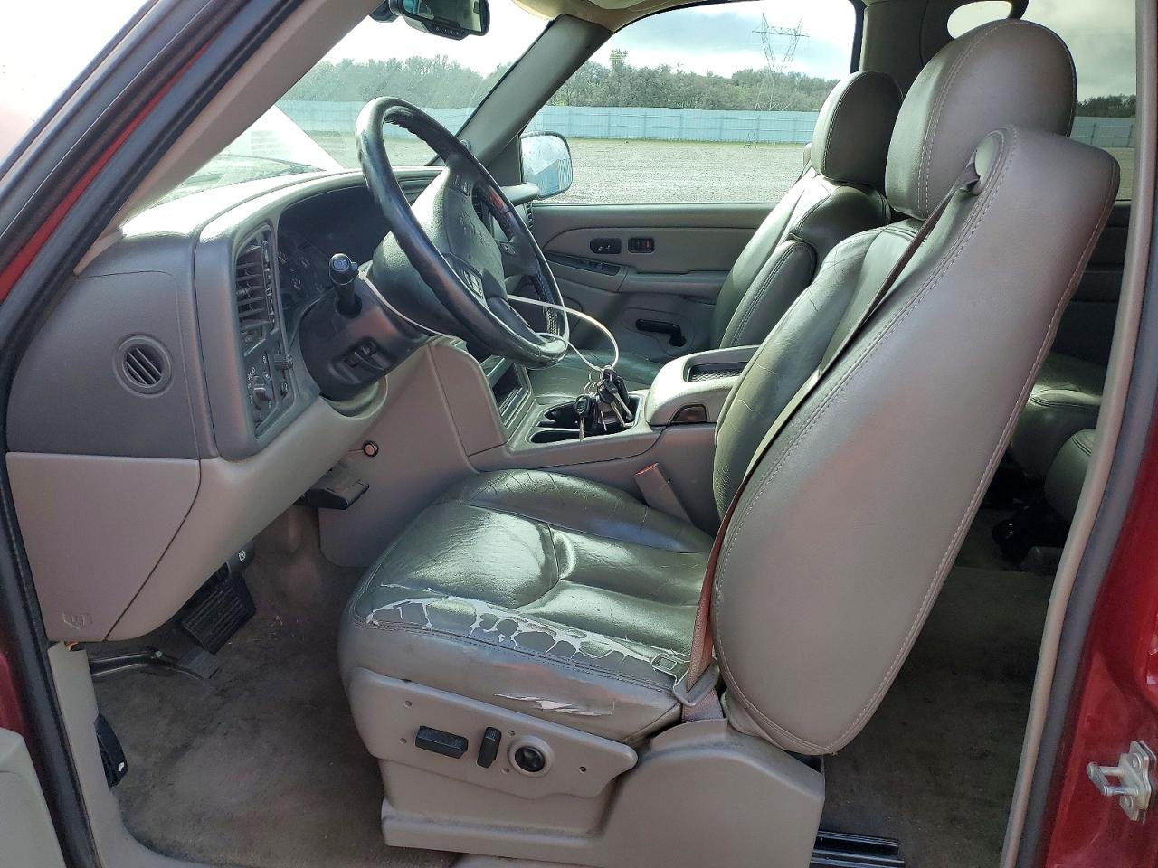 2005 CHEVROLET SUBURBAN K1500 photo 7