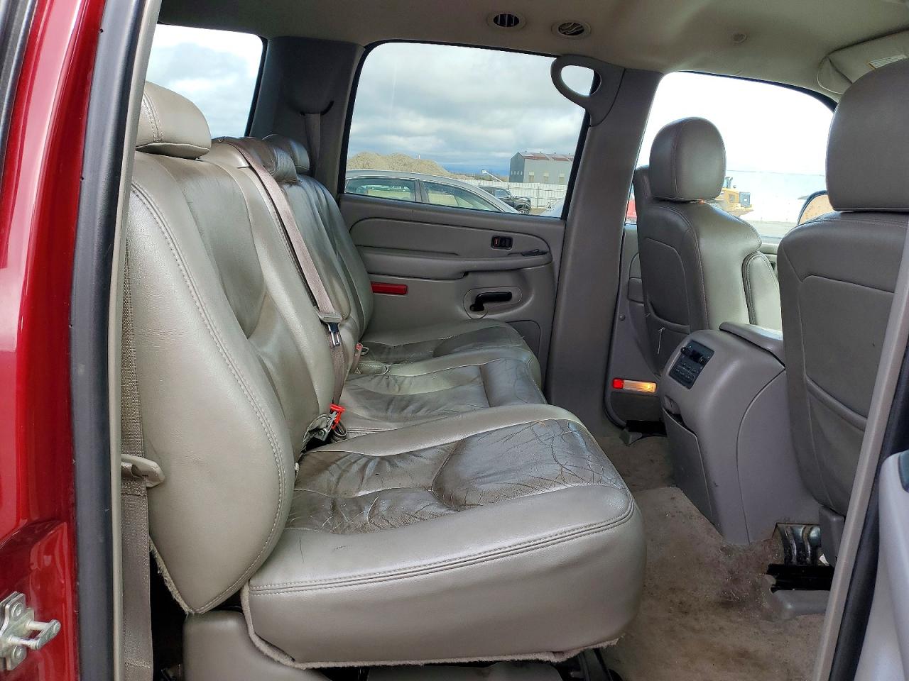 2005 CHEVROLET SUBURBAN K1500 photo 11