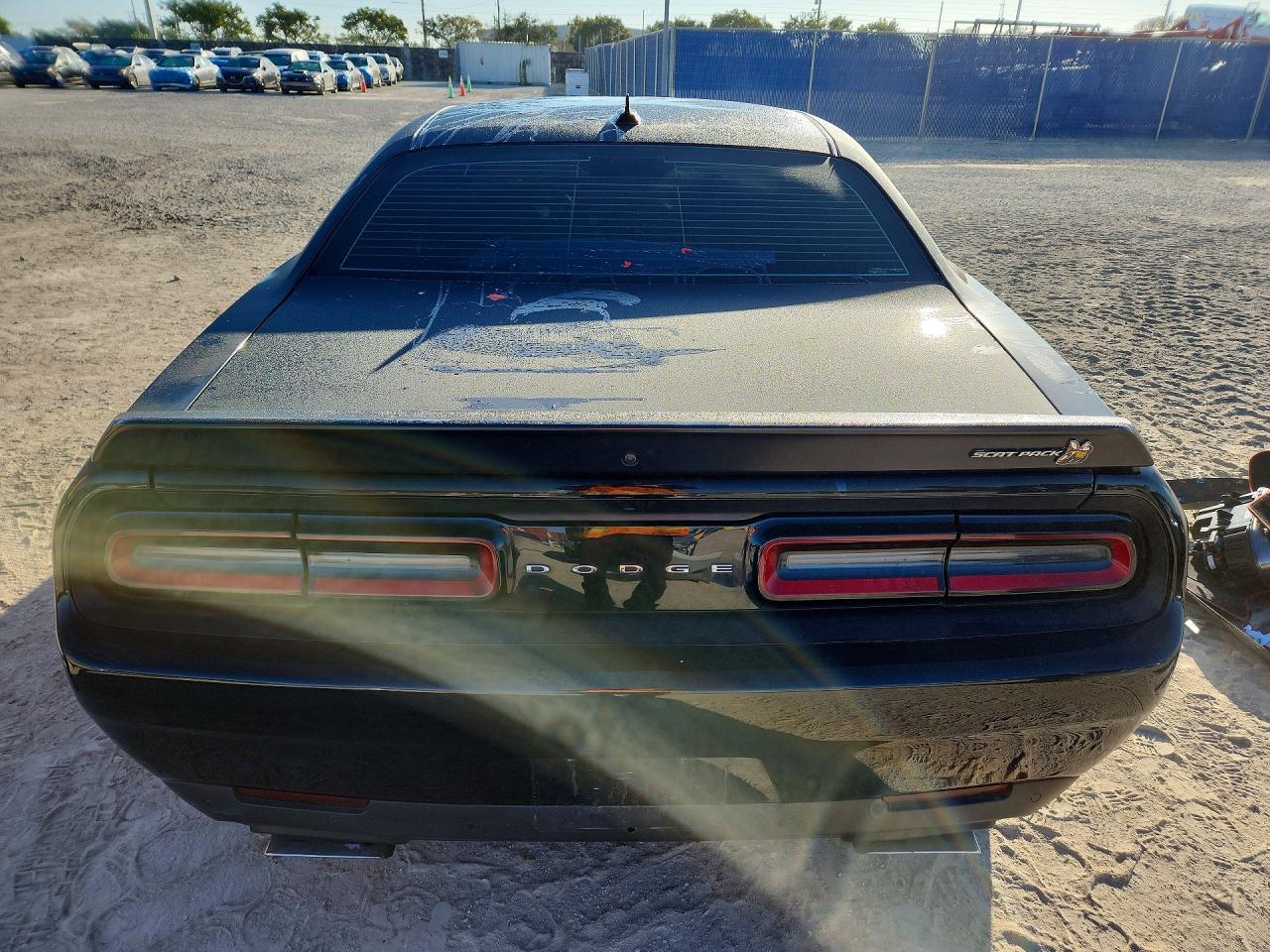 2022 DODGE CHALLENGER photo 6
