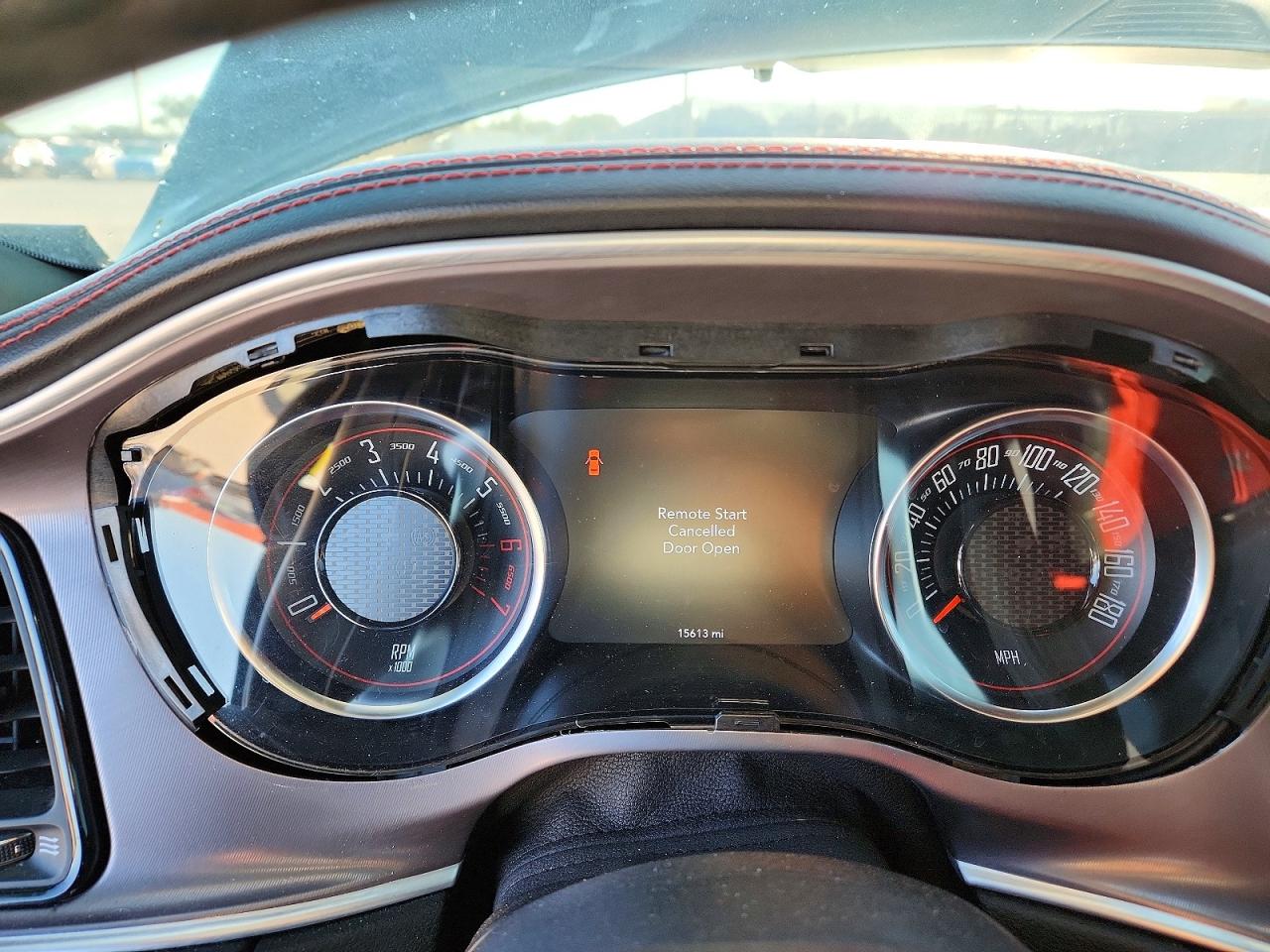 2022 DODGE CHALLENGER photo 9