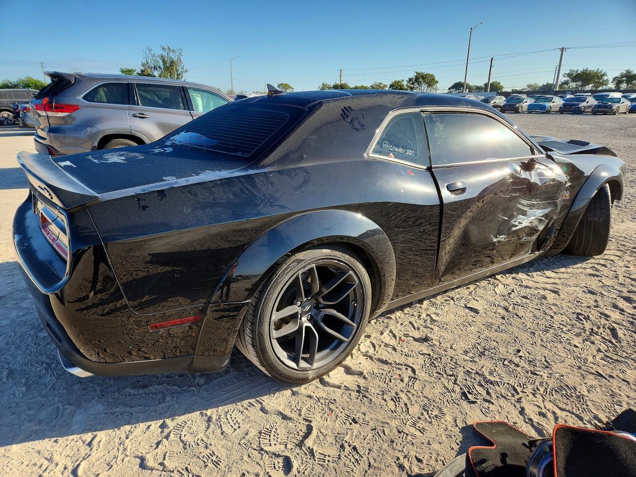 2022 DODGE CHALLENGER photo 3