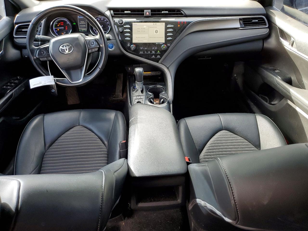 2020 TOYOTA CAMRY SE photo 15