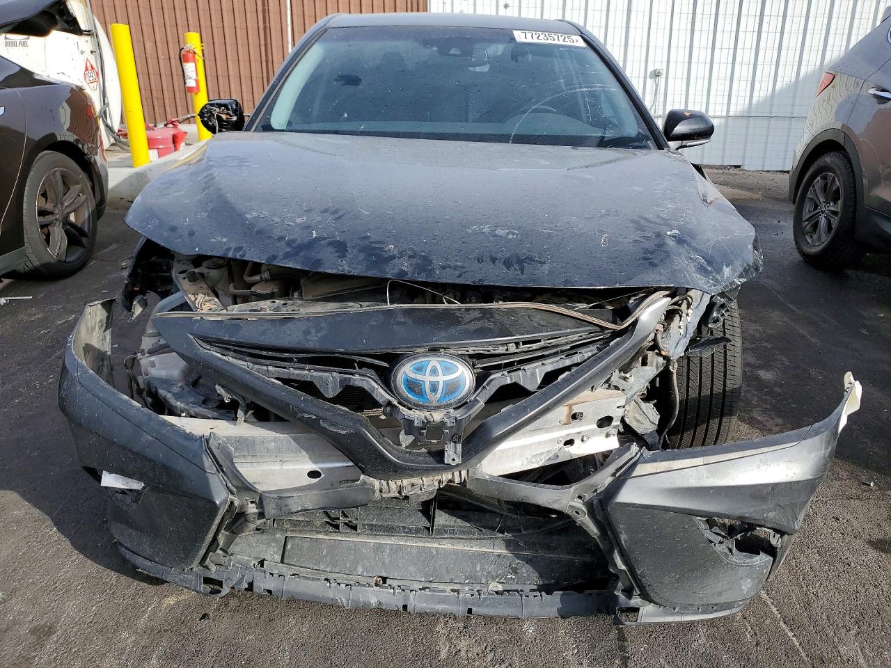 2020 TOYOTA CAMRY SE photo 9