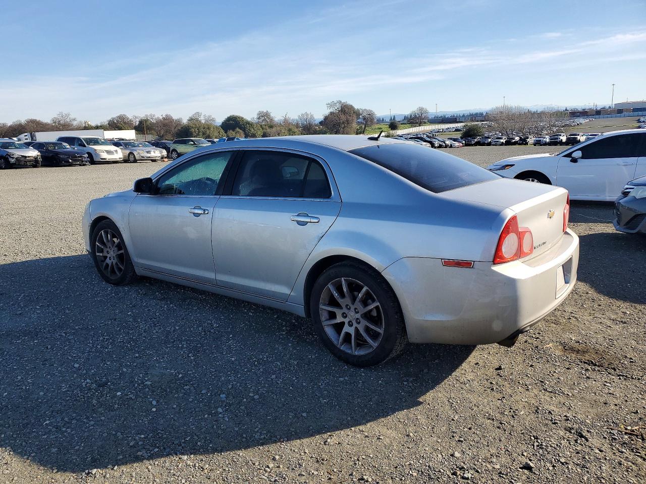 2011 CHEVROLET MALIBU LTZ photo 4