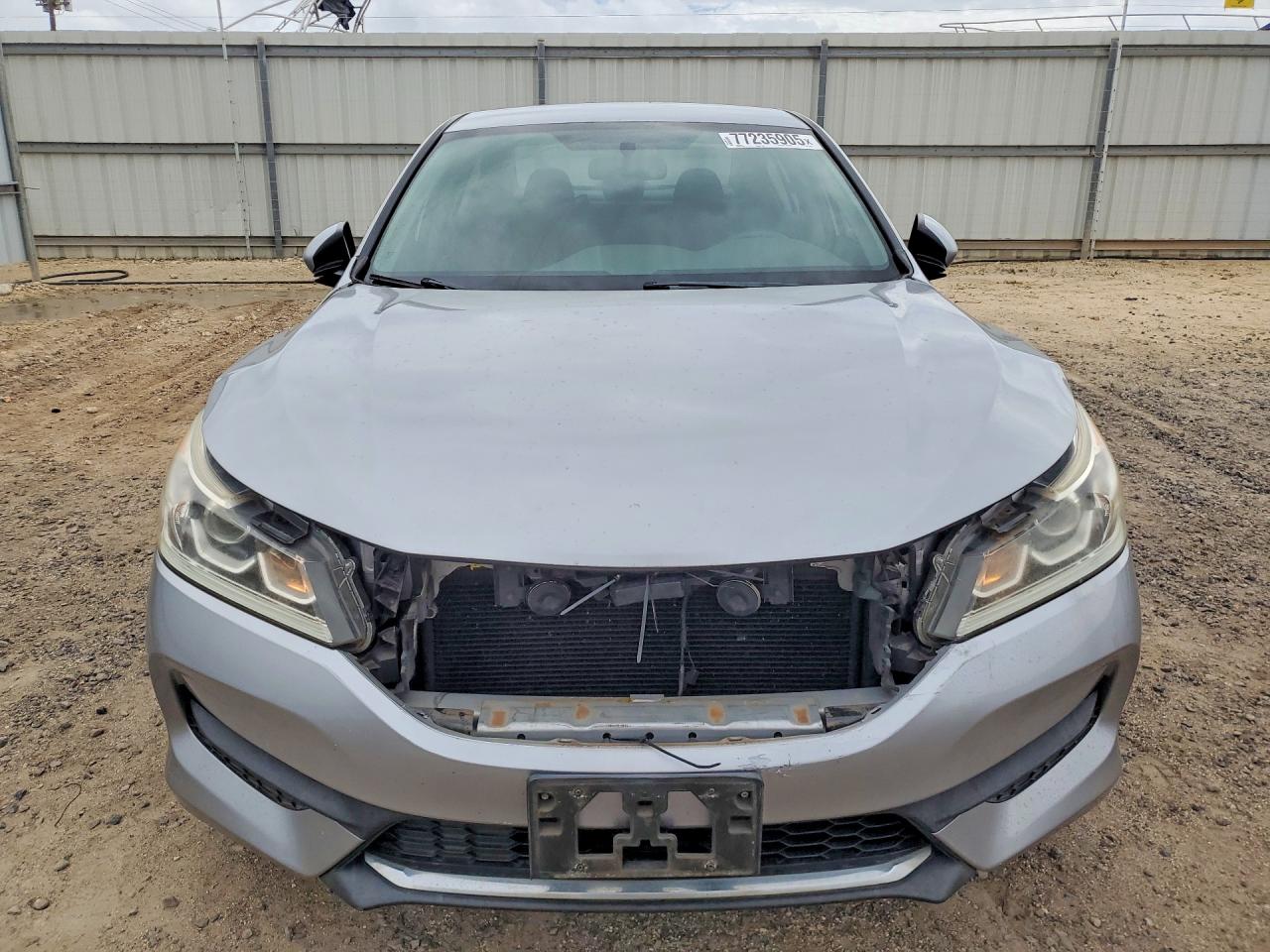 2017 HONDA ACCORD LX photo 9