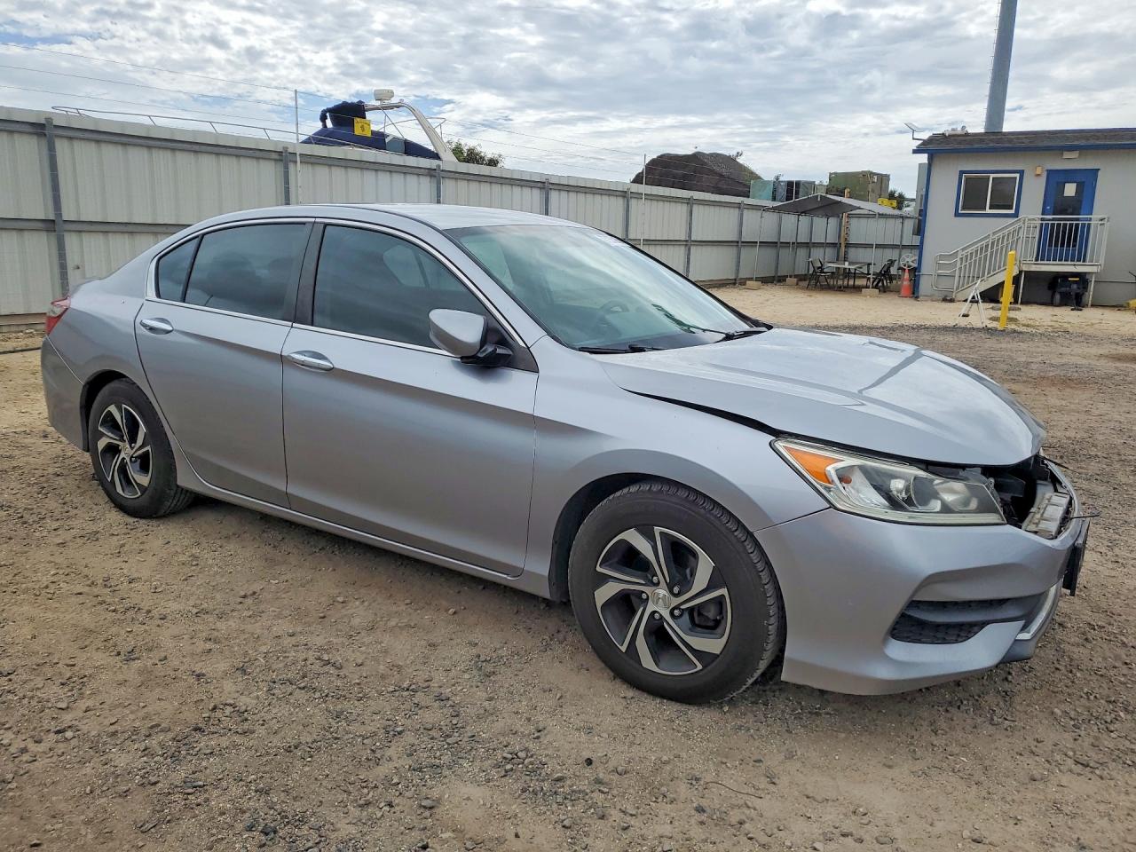 2017 HONDA ACCORD LX photo 7