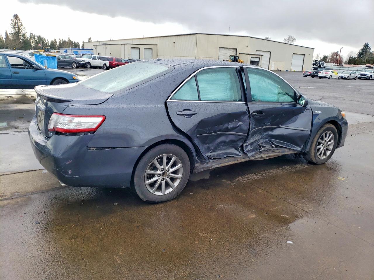 2011 TOYOTA CAMRY HYBRID photo 5