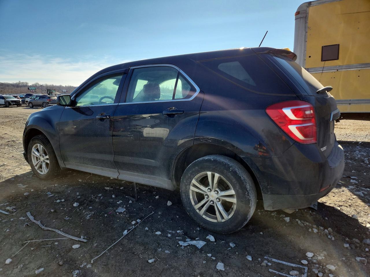 2016 CHEVROLET EQUINOX LS photo 4