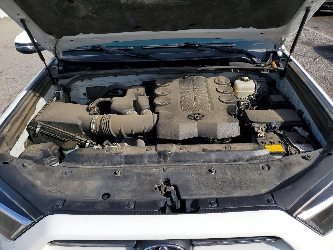 2022 TOYOTA 4RUNNER SR5 PREMIUM photo 34