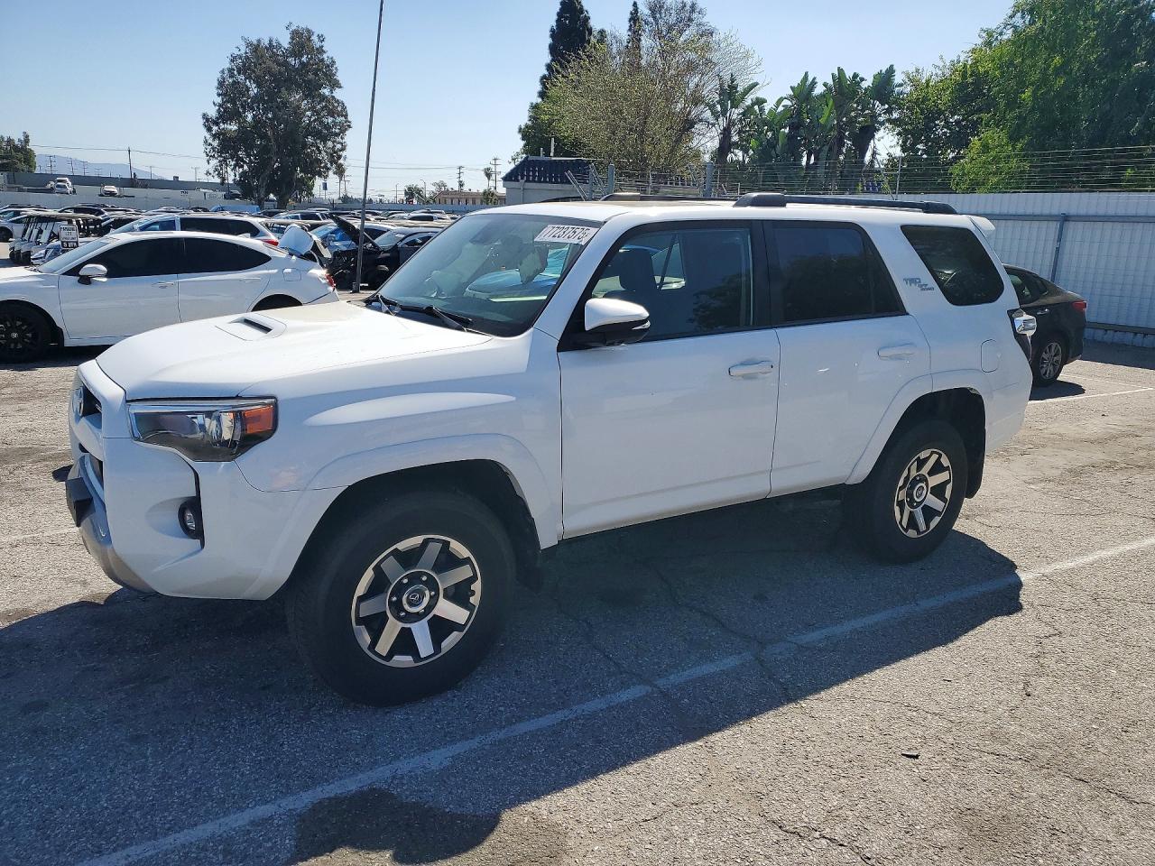 2022 TOYOTA 4RUNNER