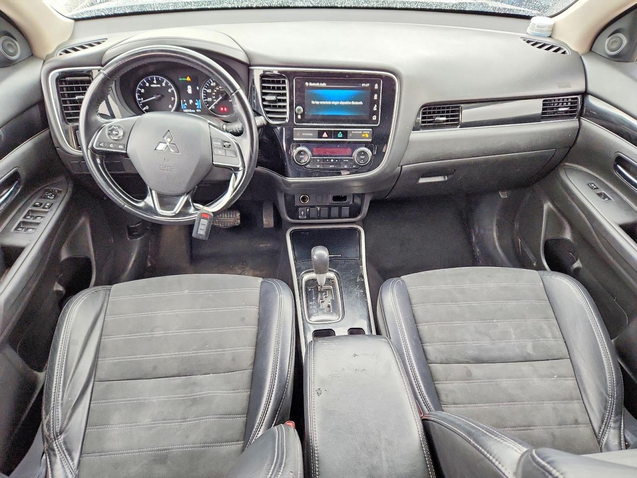 2019 MITSUBISHI OUTLANDER SE photo 15