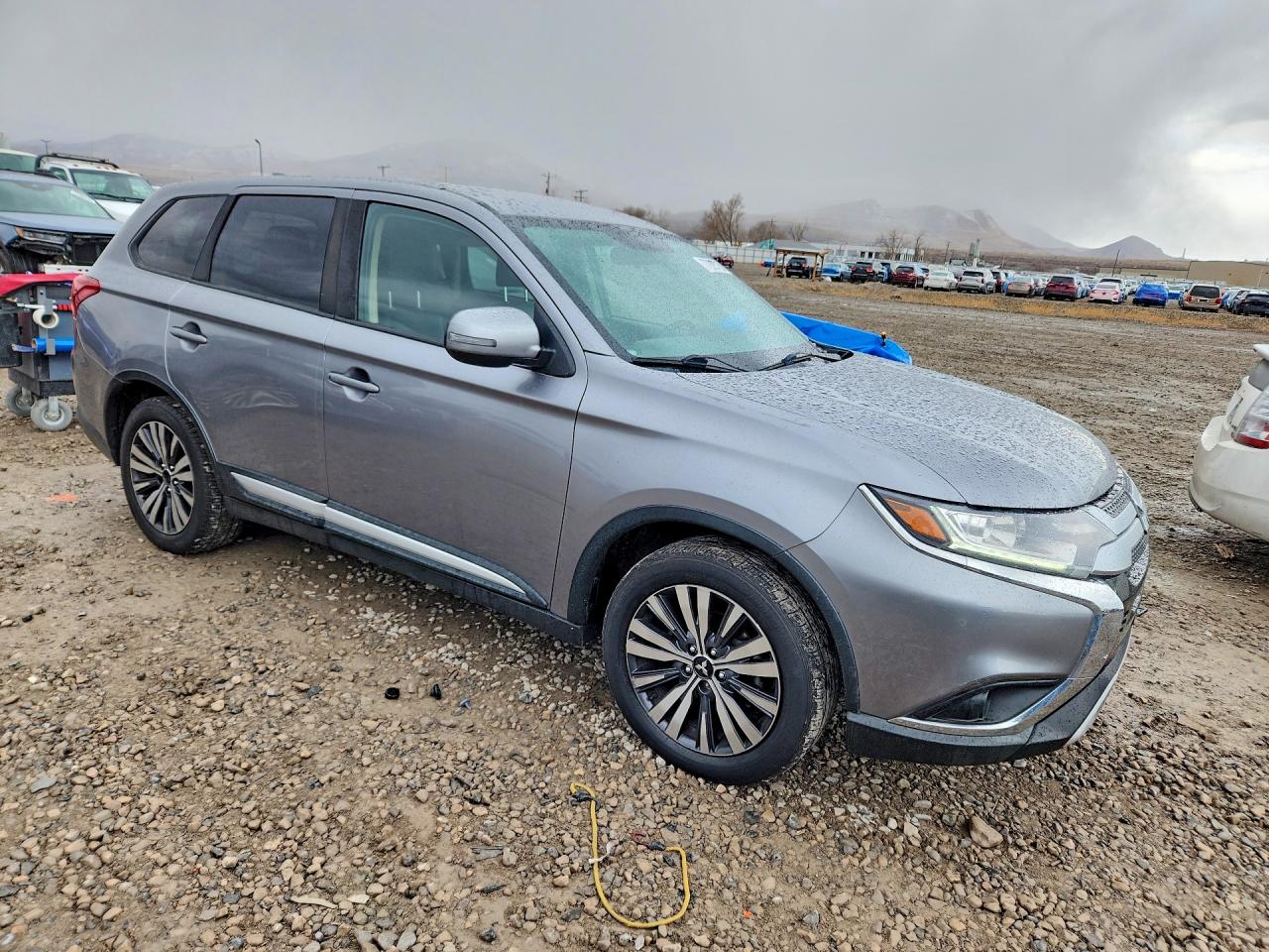 2019 MITSUBISHI OUTLANDER SE photo 7