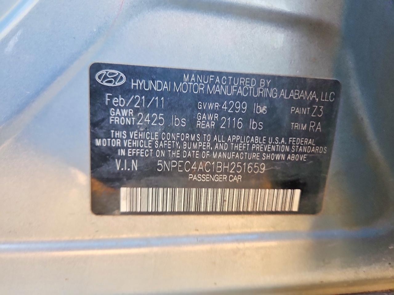 2011 HYUNDAI SONATA SE photo 23