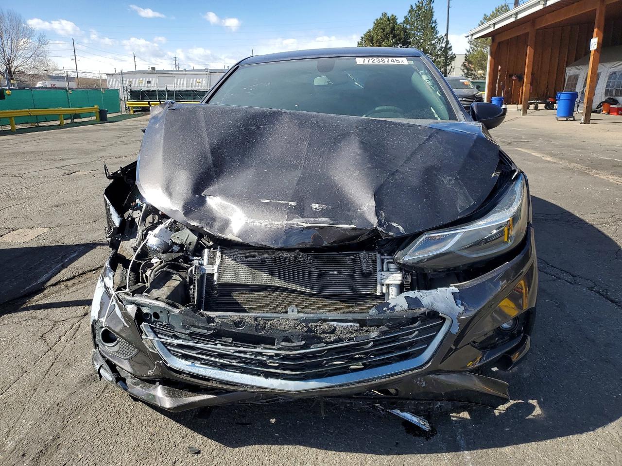 2017 CHEVROLET CRUZE LT photo 9