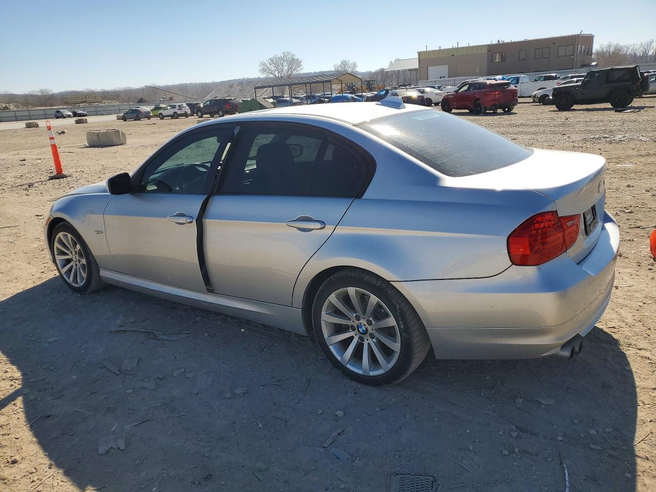 2010 BMW 328 I photo 2