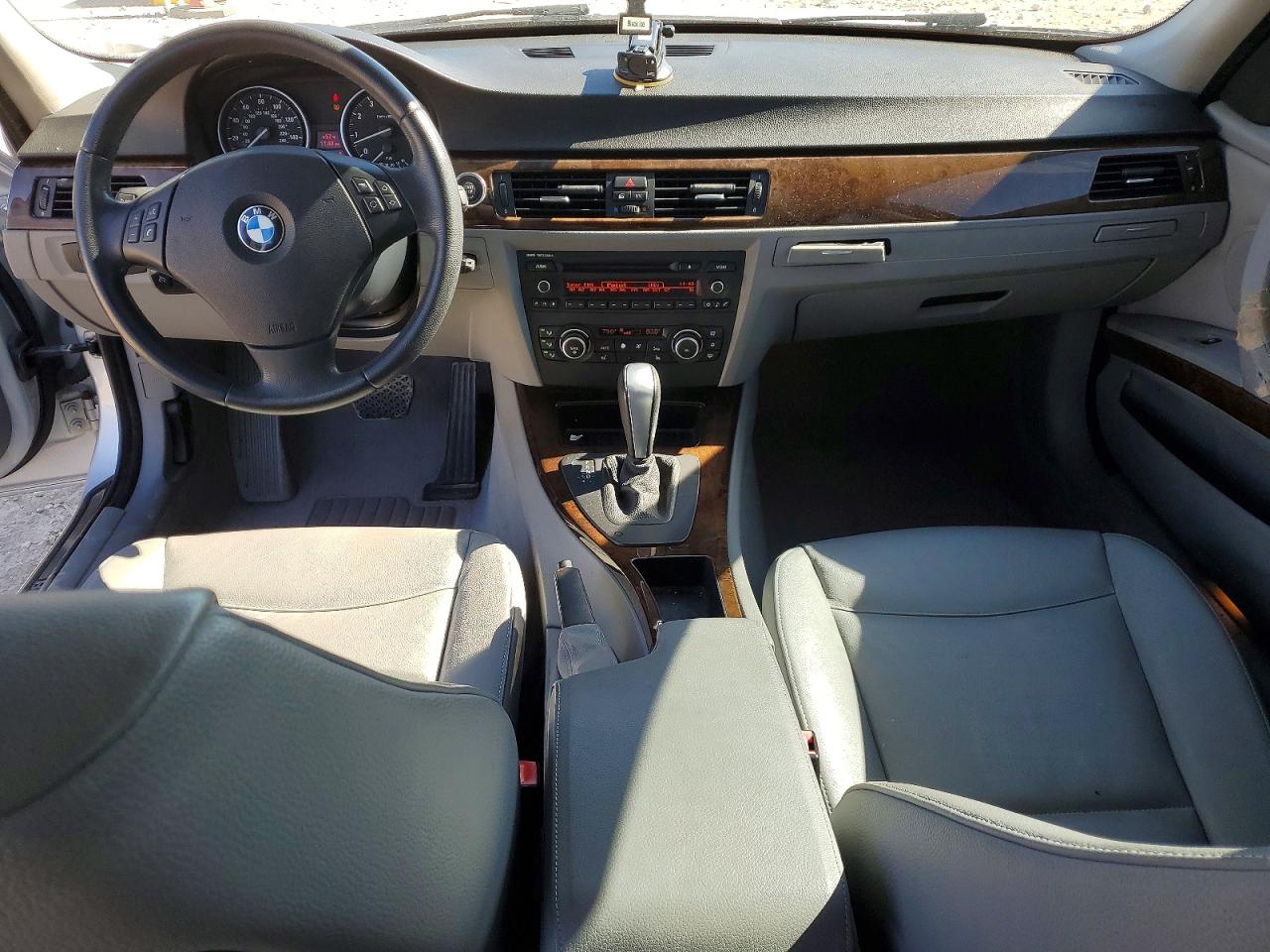 2010 BMW 328 I photo 8