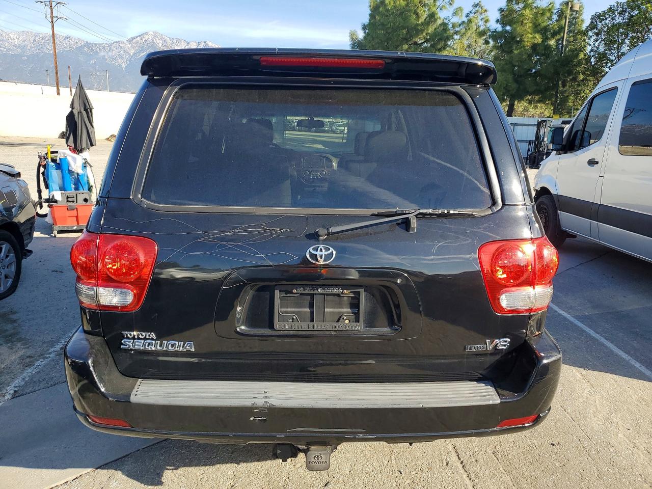 2005 TOYOTA SEQUOIA LIMITED photo 6