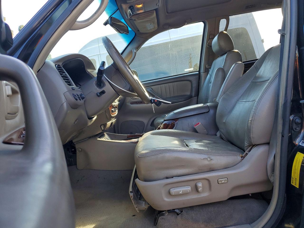 2005 TOYOTA SEQUOIA LIMITED photo 7