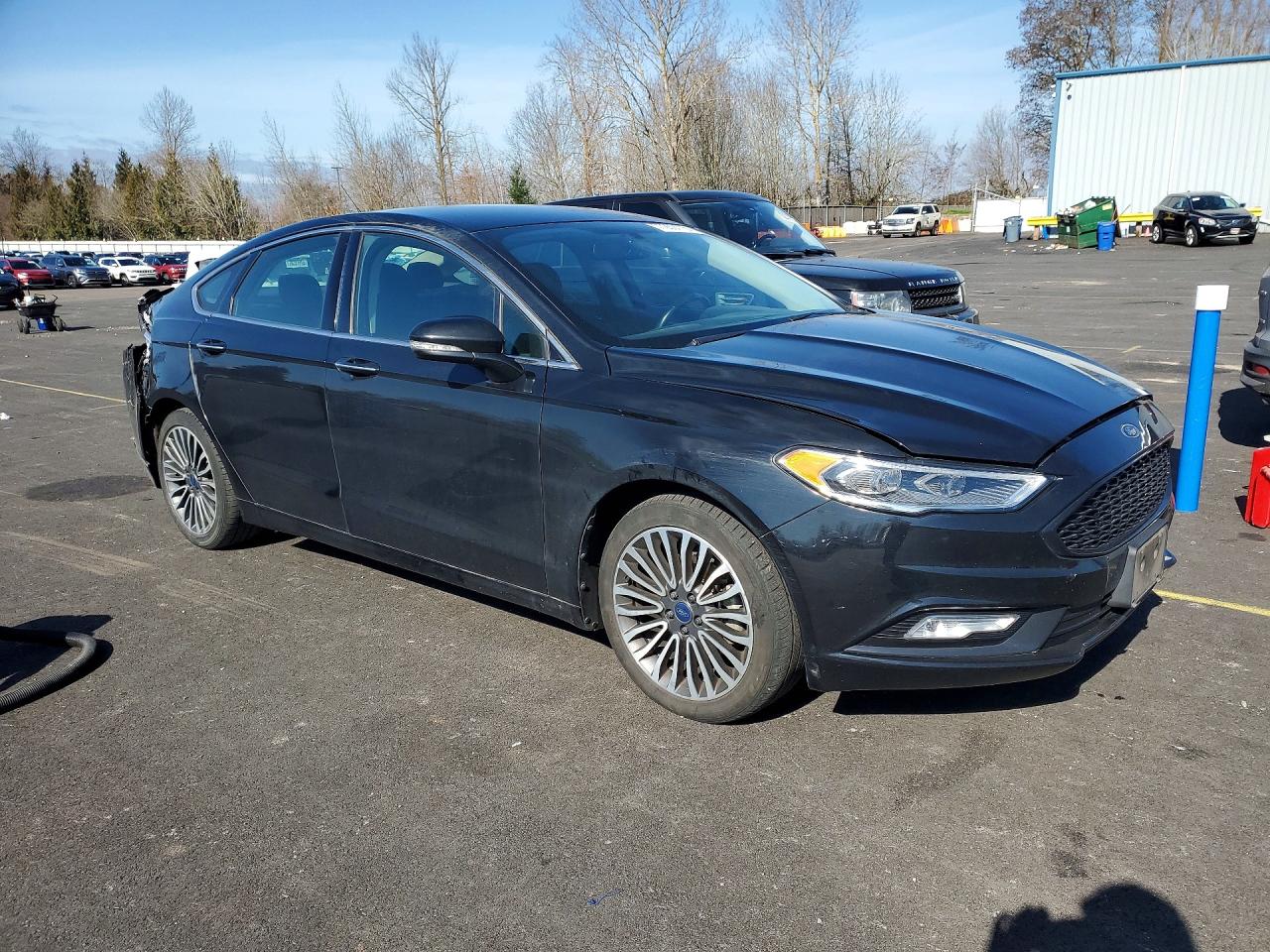 2017 FORD FUSION TITANIUM photo 4