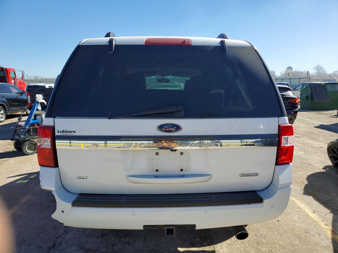 2017 FORD EXPEDITION EL XLT photo 16