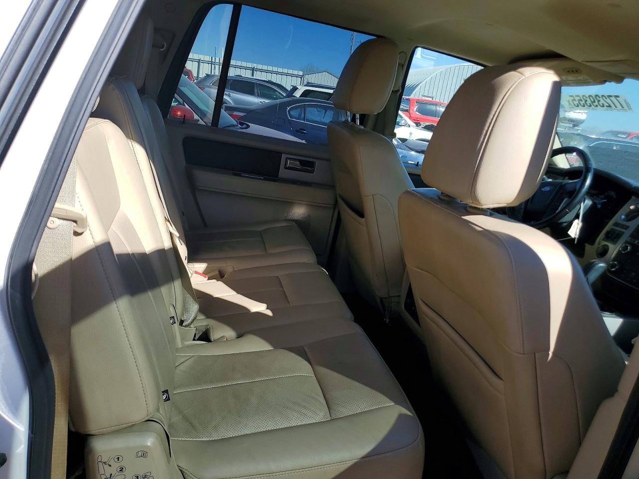 2017 FORD EXPEDITION EL XLT photo 31