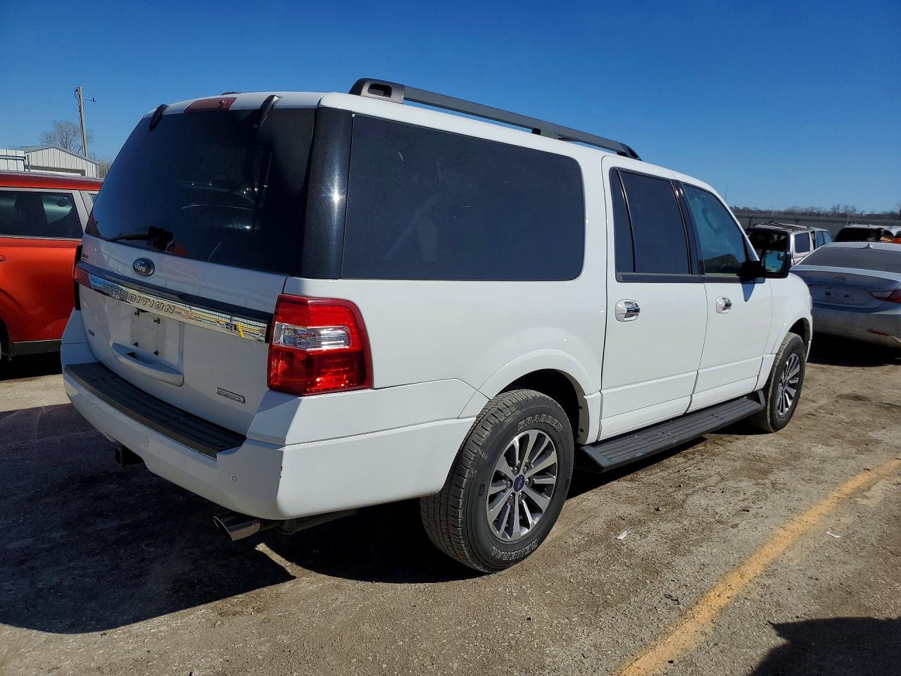 2017 FORD EXPEDITION EL XLT photo 7
