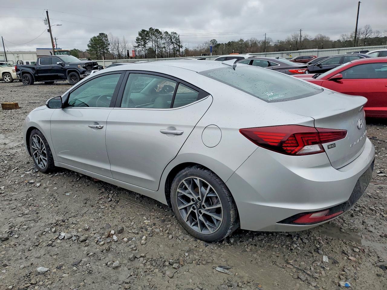 2019 HYUNDAI ELANTRA LIMITED photo 3