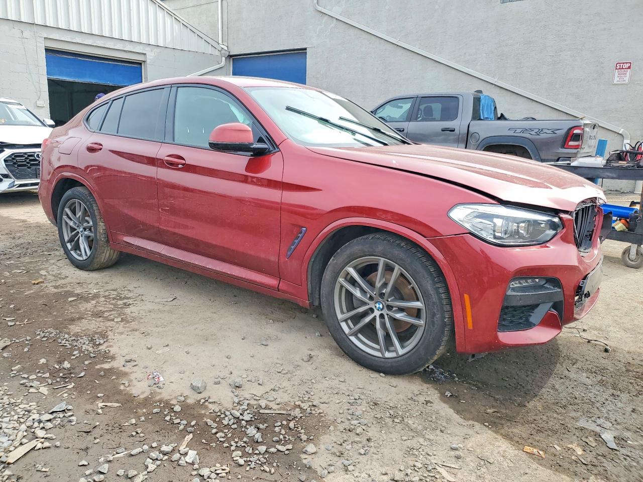 2020 BMW X4 XDRIVE30I photo 4