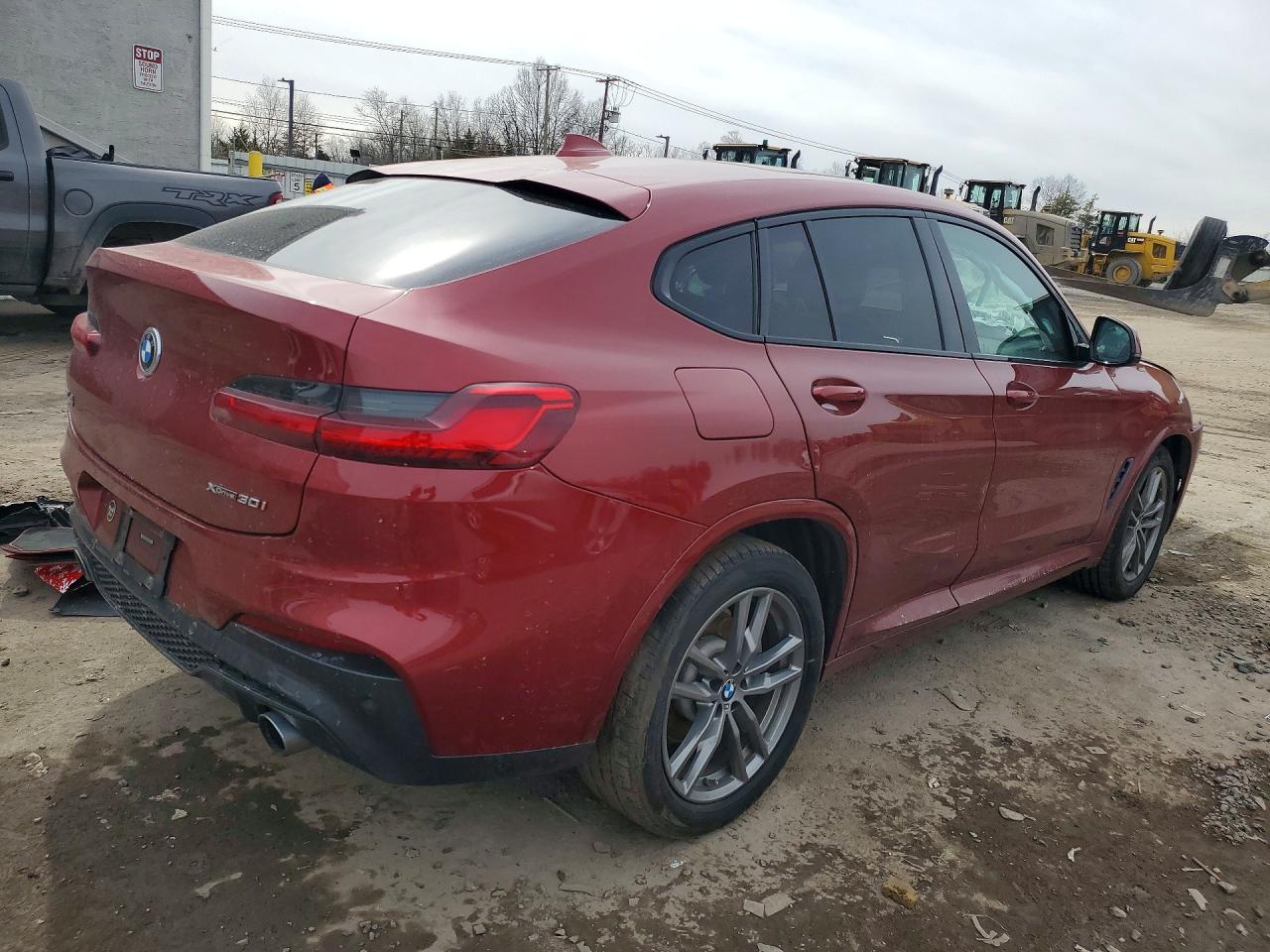 2020 BMW X4 XDRIVE30I photo 3