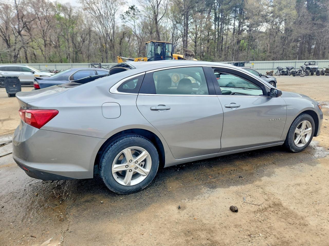 2024 CHEVROLET MALIBU LT photo 5